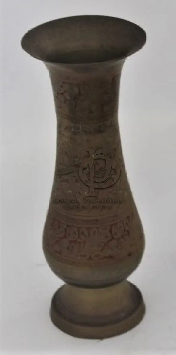 LOTE 089 - VASO