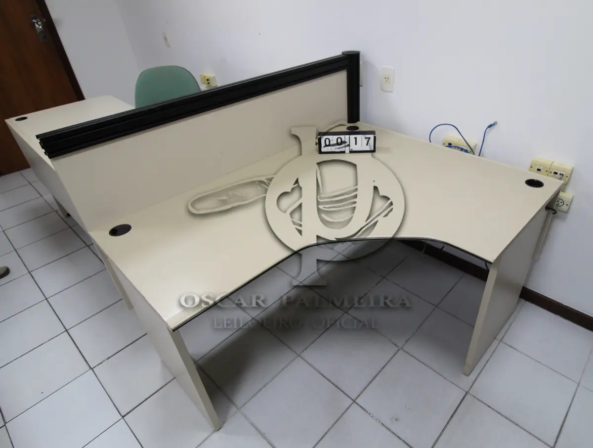 LOTE 017 - LOTE - 0017 - MESA EM L ESTAÇÃO DE TRABALHO CONJ. 2 PÇS.