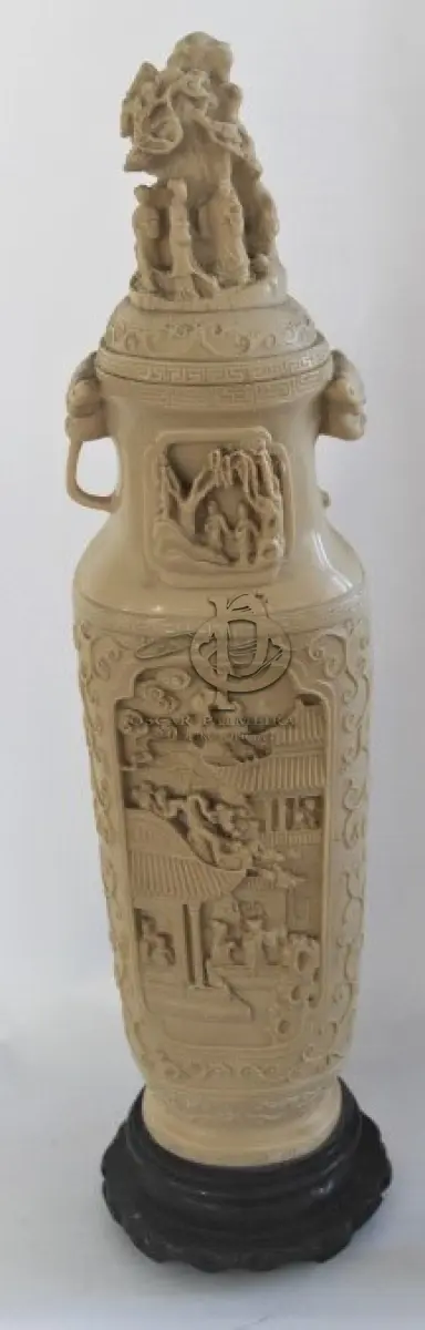 LOTE 137 - PEÇA DE DECORAÇÃO