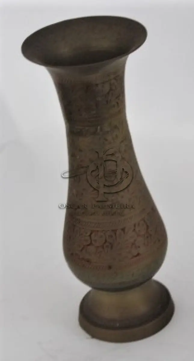 LOTE 089 - VASO