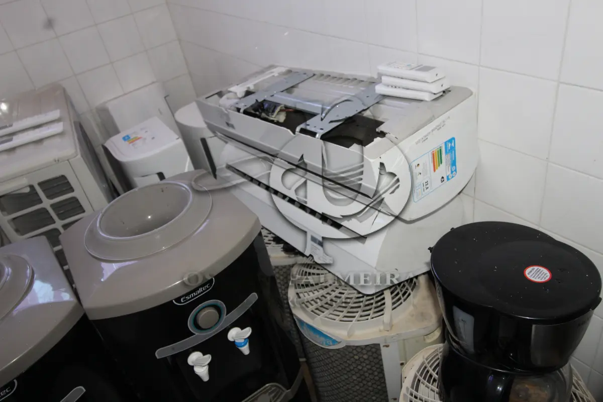 LOTE 002 - EQUIPAMENTOS ELETRÔNICOS