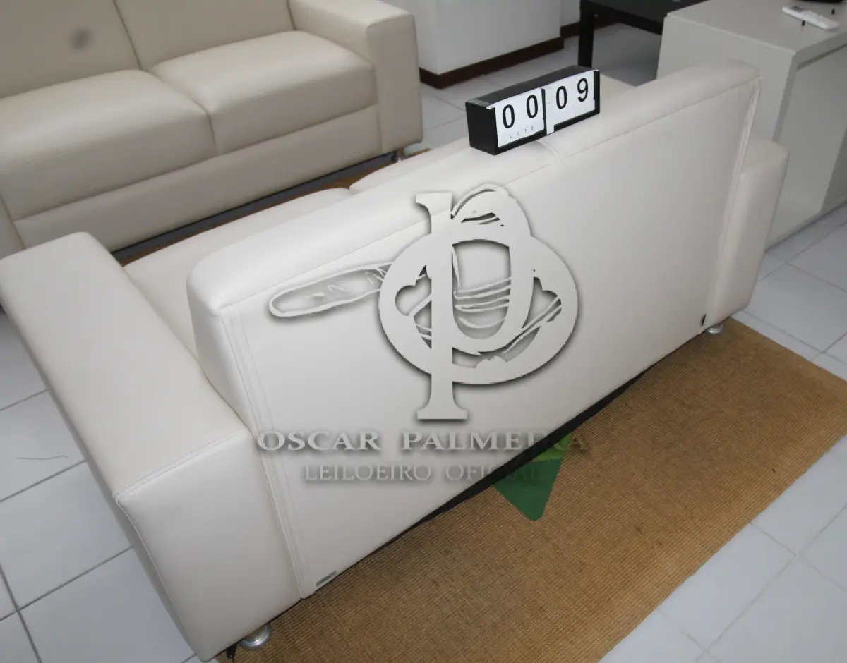 LOTE 009 - LOTE - 0009 - SOFÁ 2 LUGARES CORINO