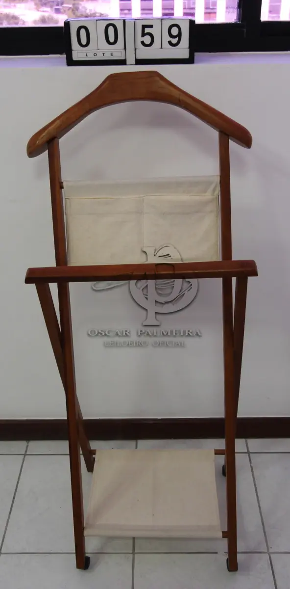 LOTE 059 - LOTE - 0059 - PORTA PALETÓ