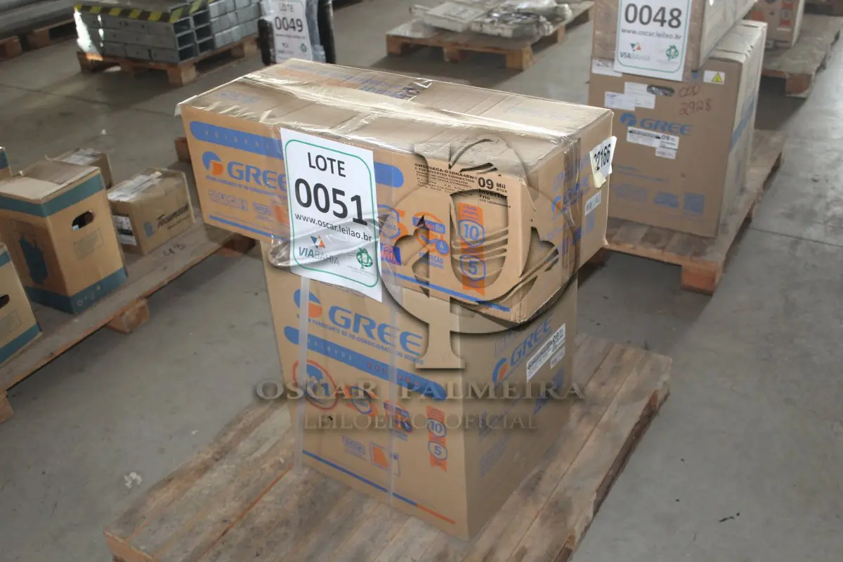 LOTE 051 - MATERIAL DIVERSO