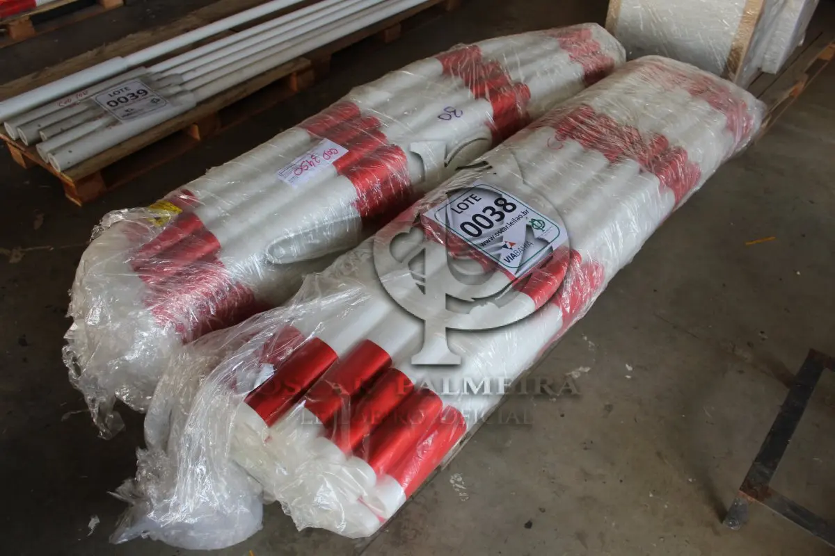 LOTE 038 - MATERIAL DIVERSO