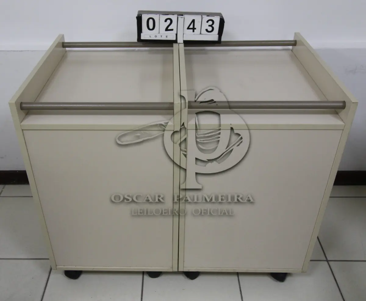 LOTE 243 - LOTE - 0243 - GAVETEIRO 3 GAVETAS CONJ. 2 PÇS.