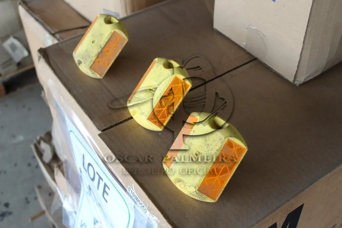 LOTE 022 - MATERIAL DIVERSO