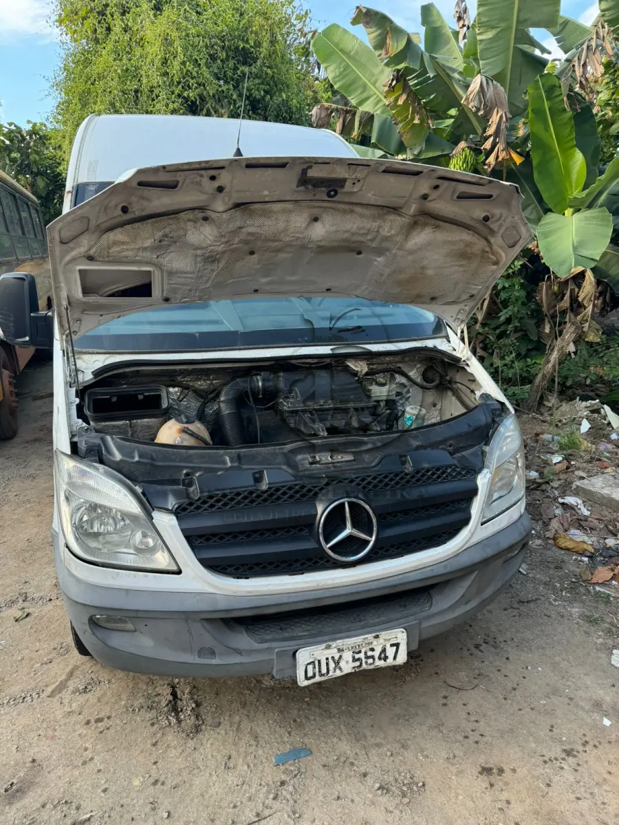 LOTE 009 - SPRINTER MERCEDES BENZ 515 - 2013/2014