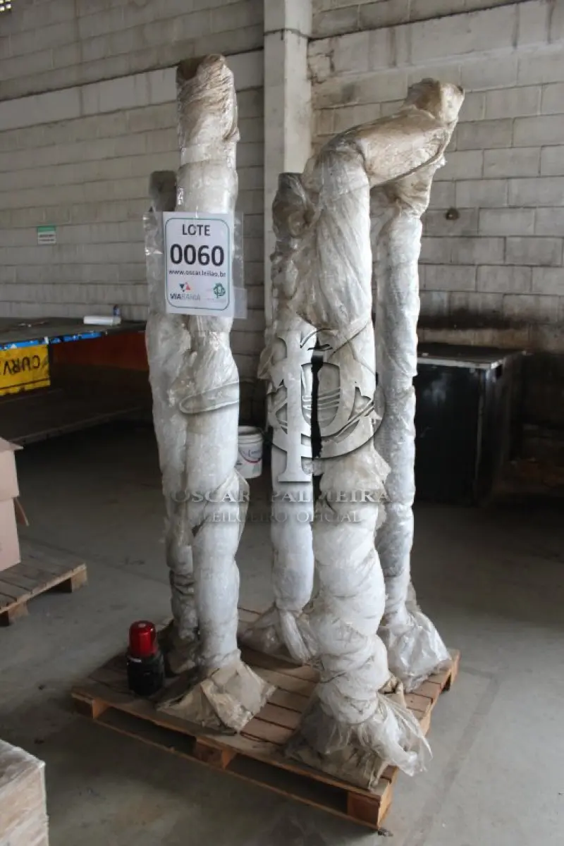 LOTE 060 - MATERIAL DIVERSO