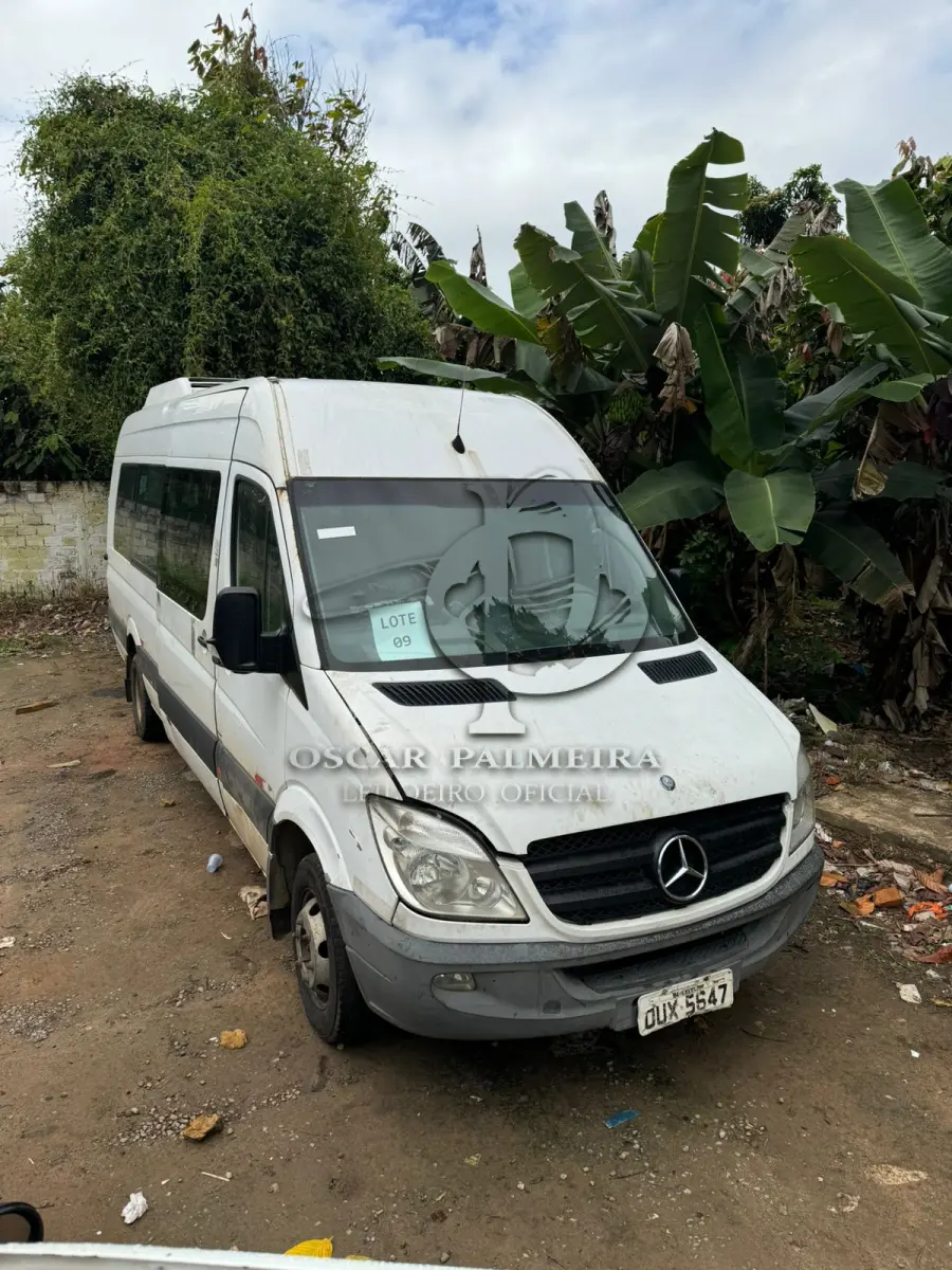 LOTE 009 - SPRINTER MERCEDES BENZ 515 - 2013/2014