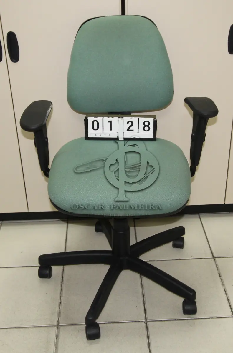 LOTE 128 - LOTE - 0128 - CADEIRA SECRETÁRIA GIRATÓRIA C/ BRAÇO