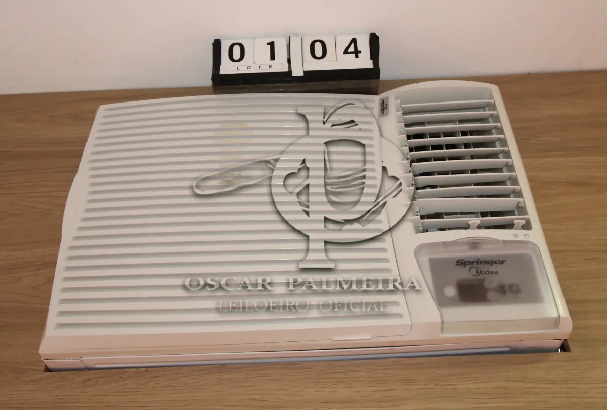 LOTE 104 - LOTE - 0104 - AR CONDICIONADO 18.000 BTU'S