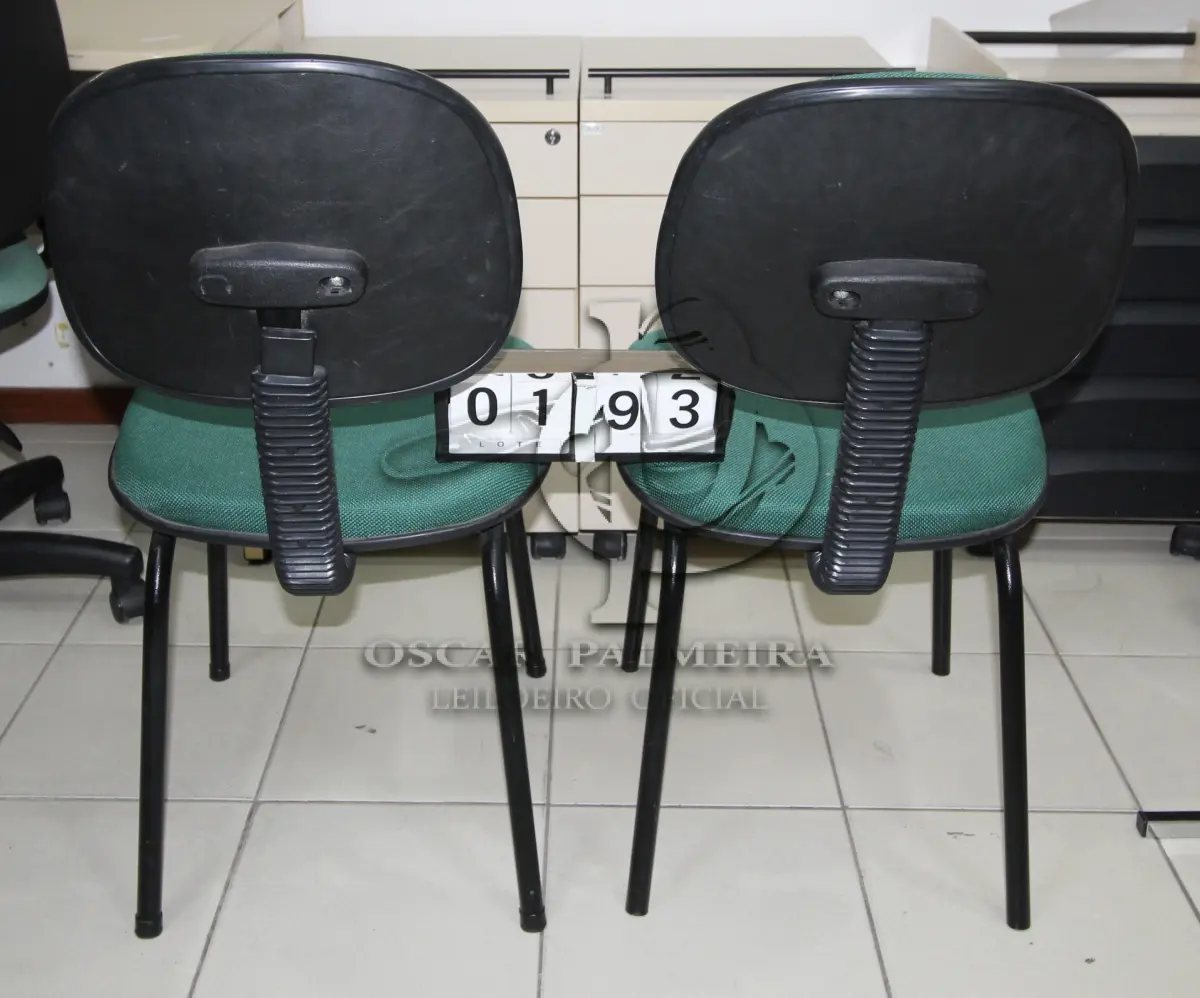 LOTE 193 - LOTE - 0193 - CADEIRA SECRETÁRIA FIXA S/ BRAÇO CONJ. 2 PÇS.