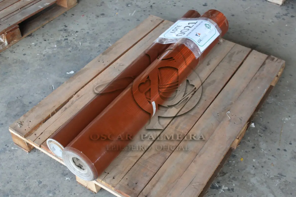 LOTE 021 - MATERIAL DIVERSO