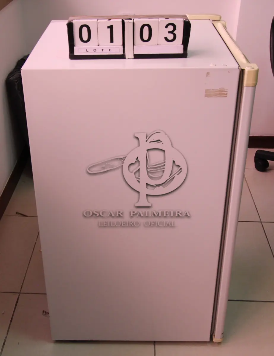 LOTE 103 - LOTE - 0103 - FRIGOBAR