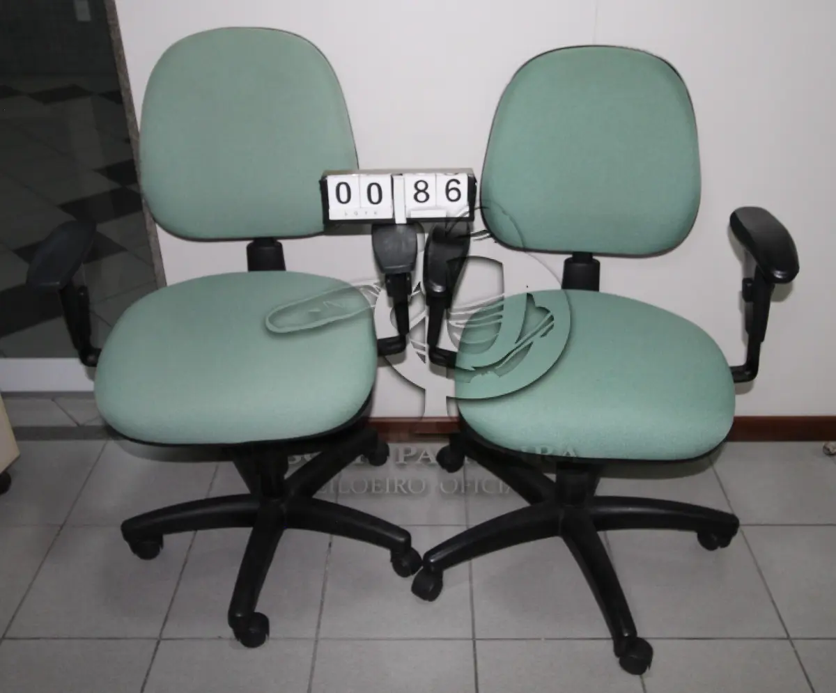 LOTE 086 - LOTE - 0086 - CADEIRA SECRETÁRIA GIRATÓRIA C/ BRAÇO CONJ. 2 PÇS.