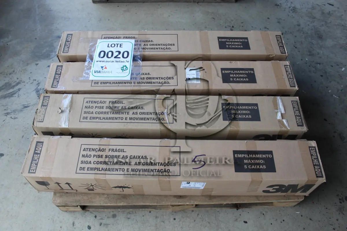 LOTE 020 - MATERIAL DIVERSO