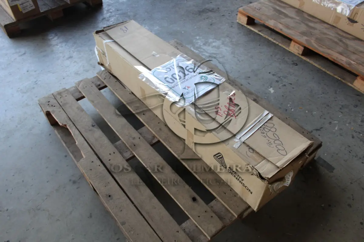 LOTE 016 - MATERIAL DIVERSO