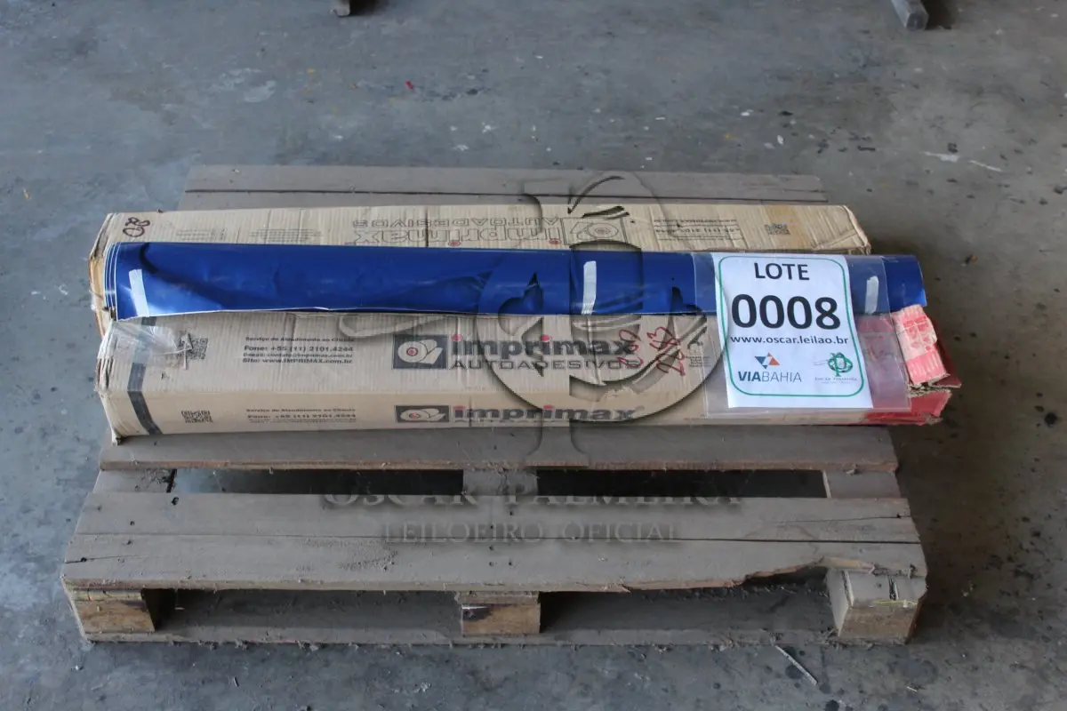 LOTE 008 - MATERIAL DIVERSO