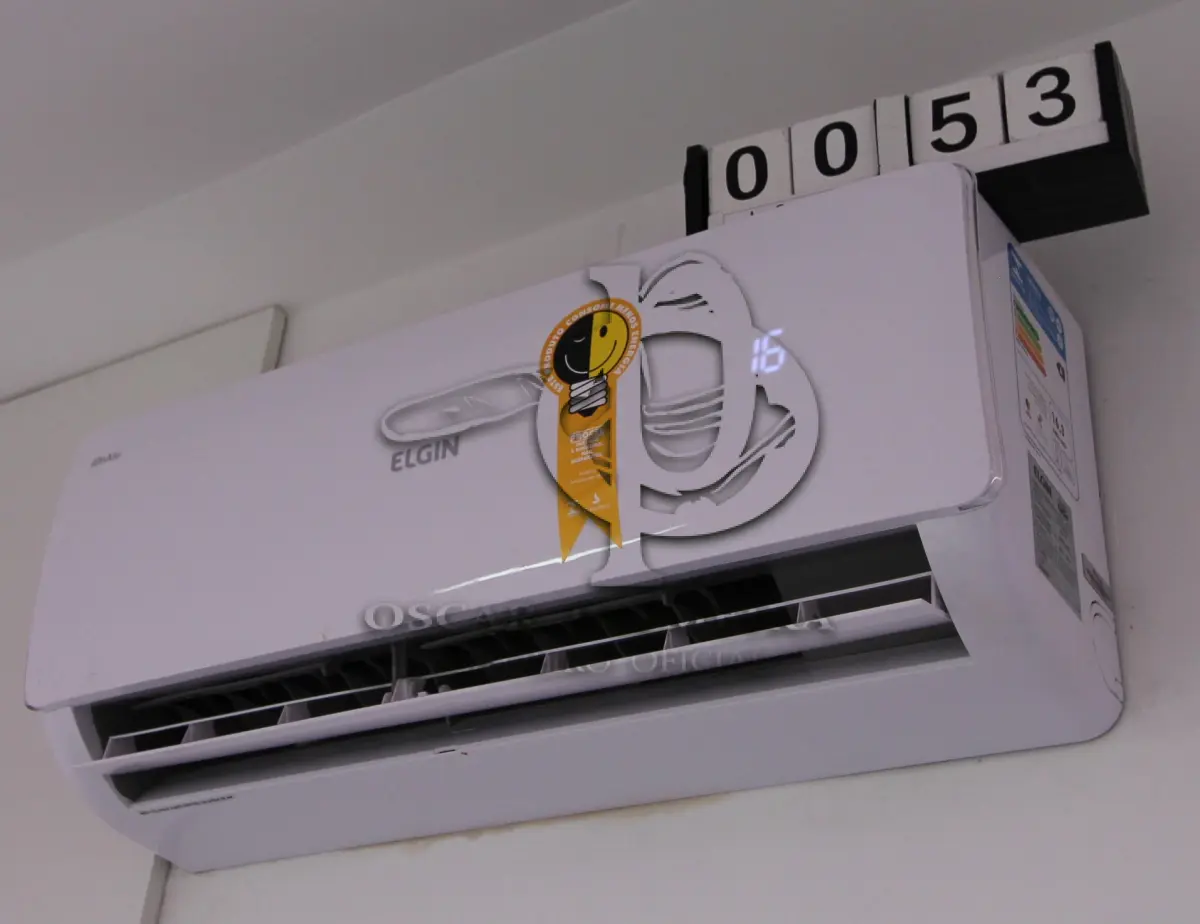 LOTE 053 - LOTE - 0053 - AR CONDICIONADO 9.000 BTU'S