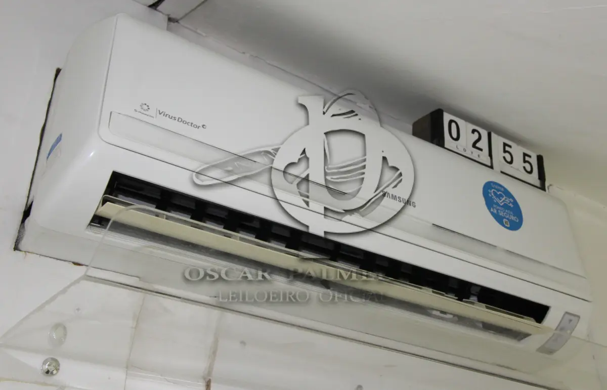 LOTE 255 - LOTE - 0255 - AR CONDICIONADO 18.000 BTU'S