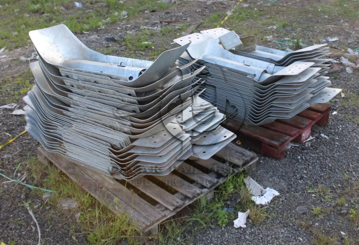 LOTE 267 - MATERIAL DIVERSO