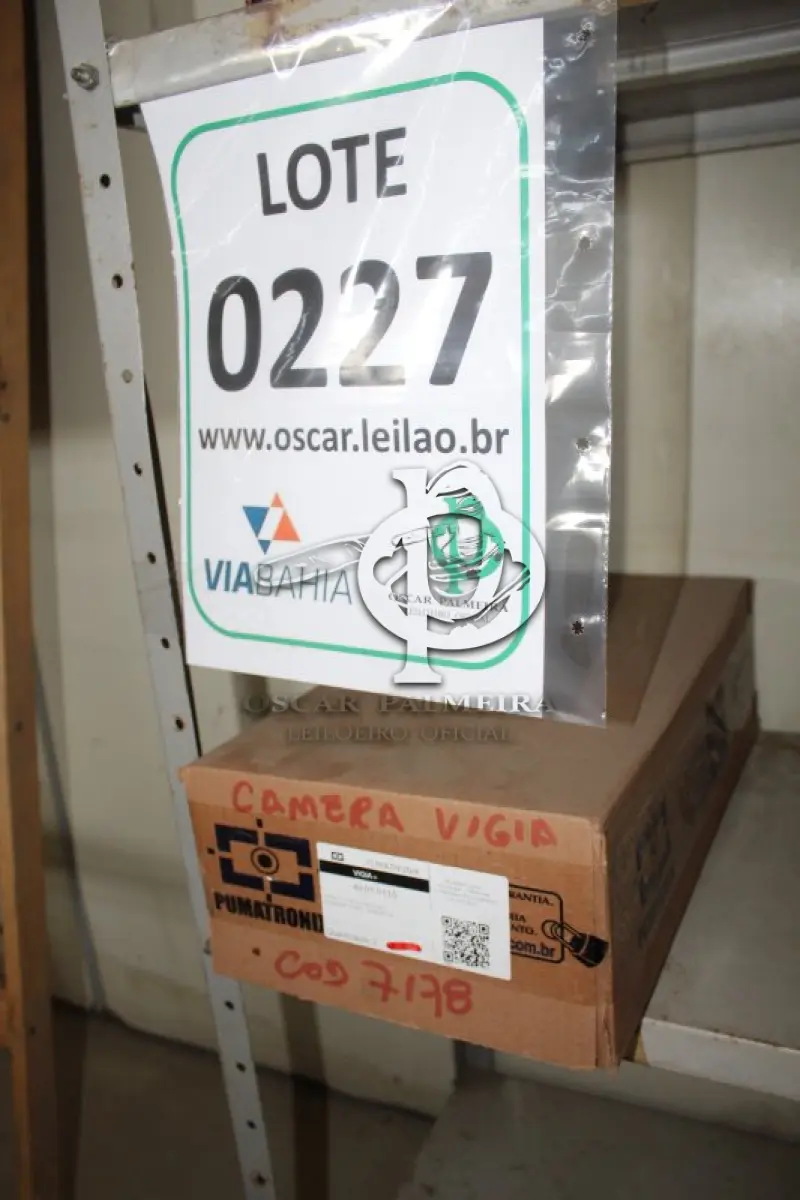 LOTE 227 - MATERIAL DIVERSO