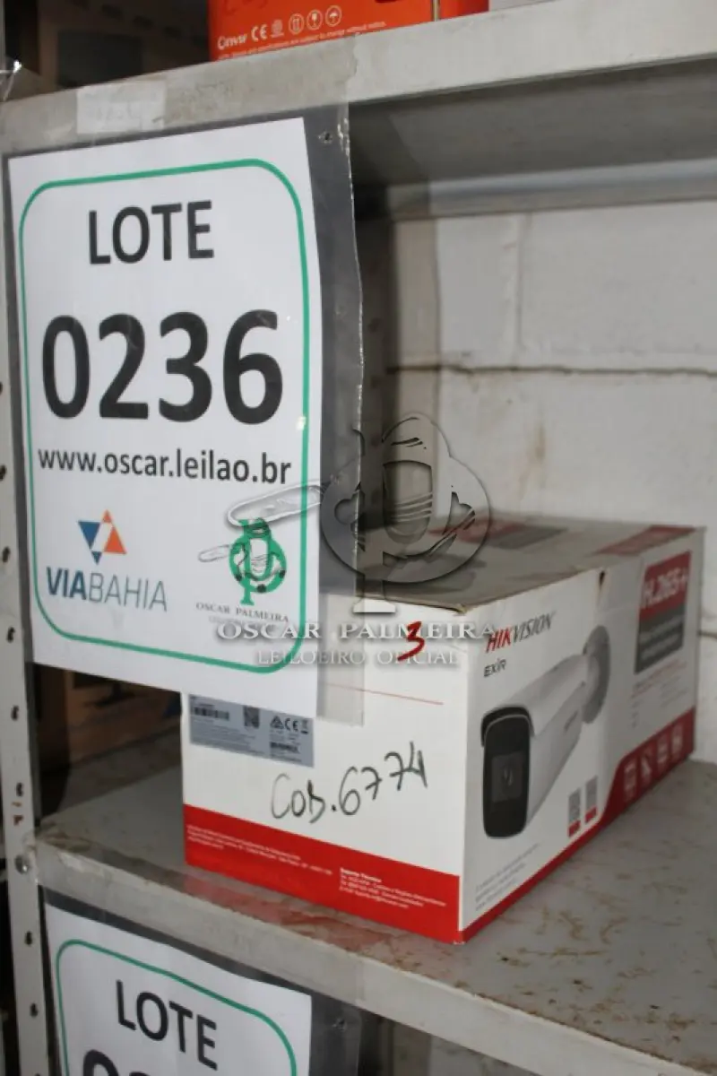 LOTE 236 - MATERIAL DIVERSO