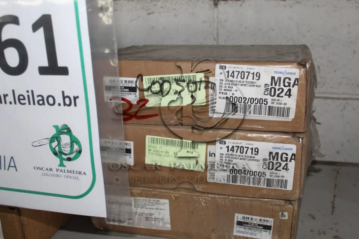 LOTE 261 - MATERIAL DIVERSO