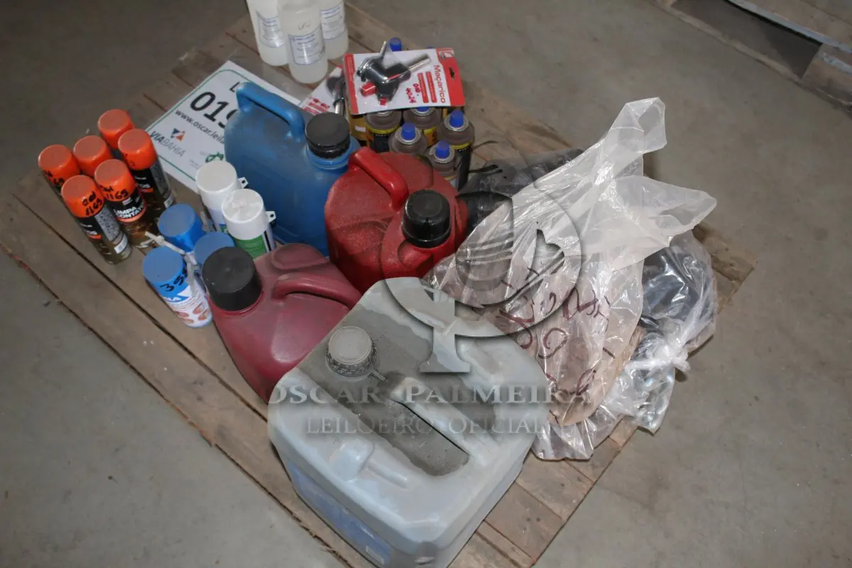 LOTE 190 - MATERIAL DIVERSO