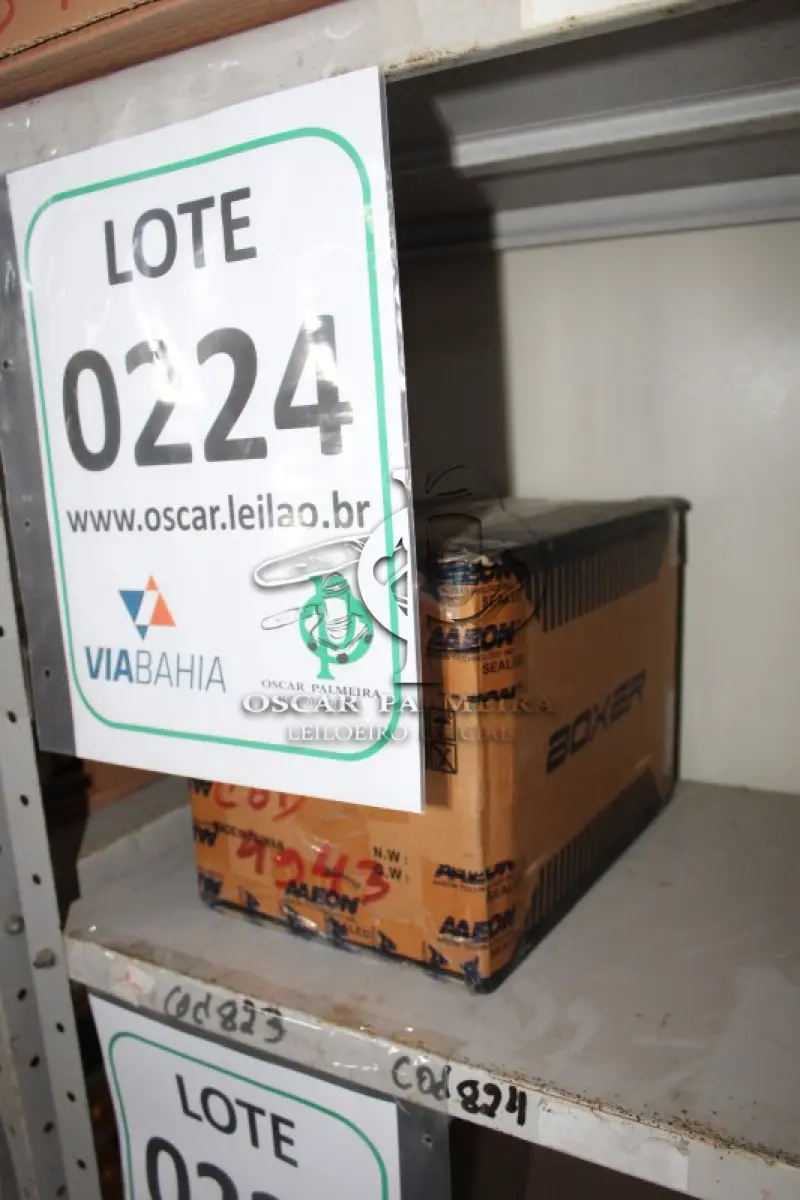 LOTE 224 - MATERIAL DIVERSO