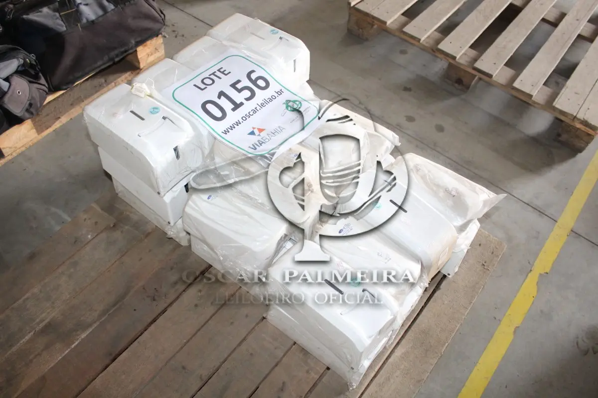 LOTE 156 - MATERIAL DIVERSO