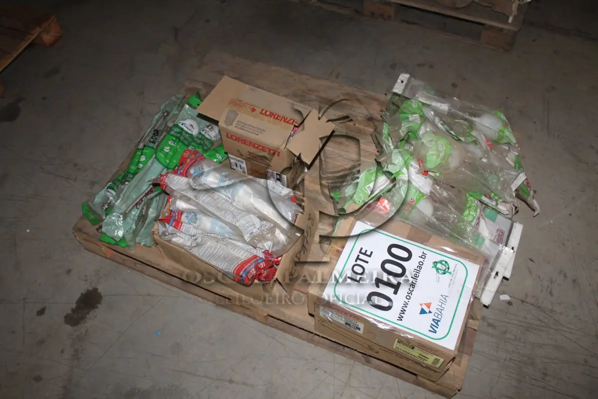 LOTE 100 - MATERIAL DIVERSO