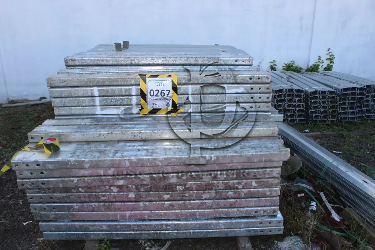 LOTE 267 - MATERIAL DIVERSO