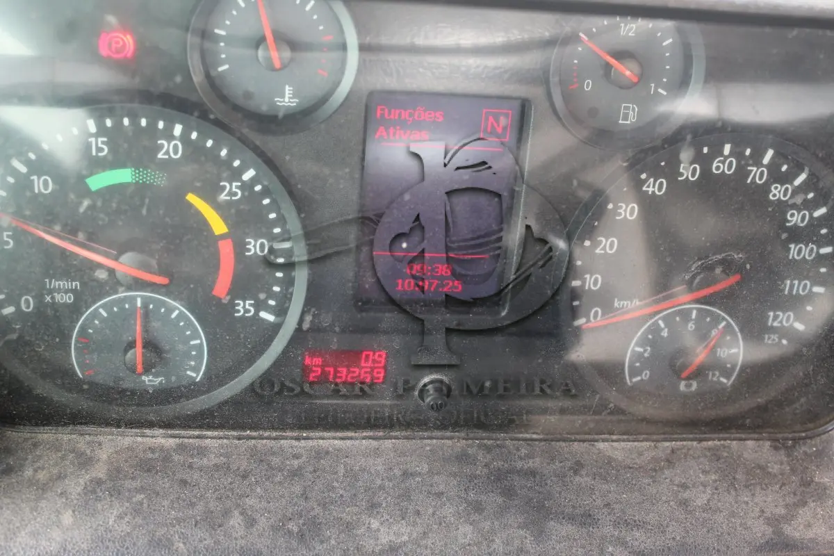 LOTE 124 - CAMINHÃO DE PINTURA, VW/13.190