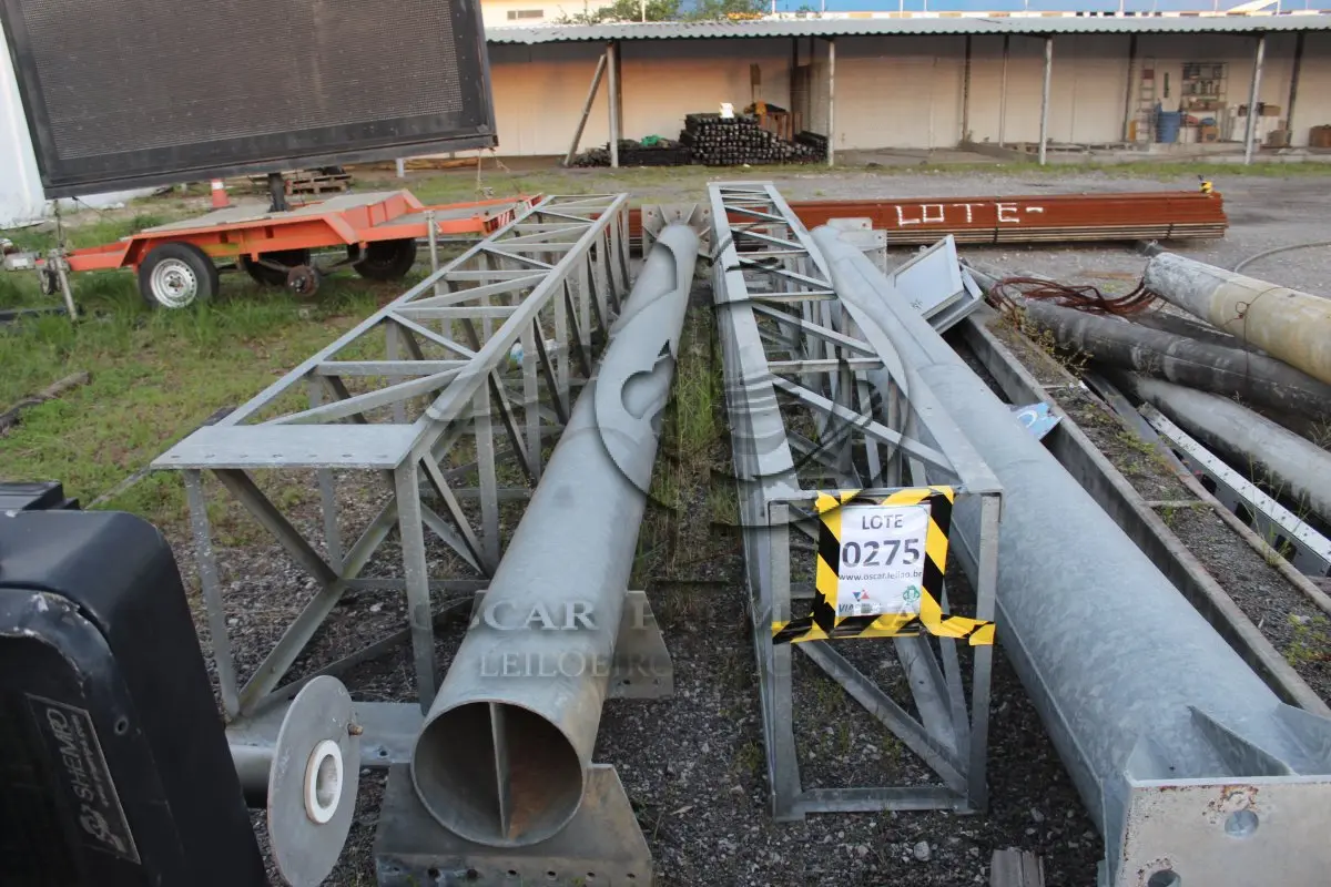 LOTE 275 - MATERIAL DIVERSO