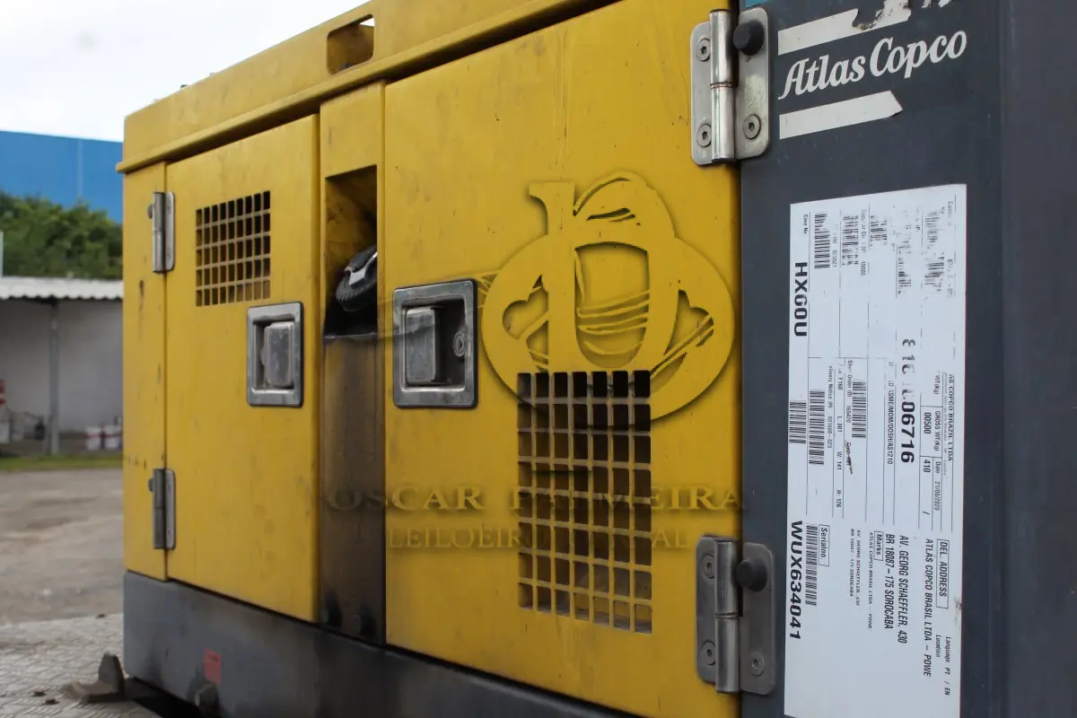 LOTE 124 - CAMINHÃO DE PINTURA, VW/13.190