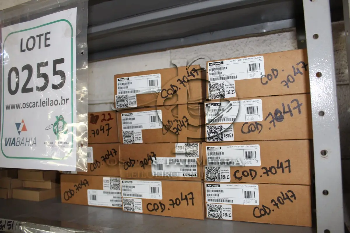 LOTE 255 - MATERIAL DIVERSO