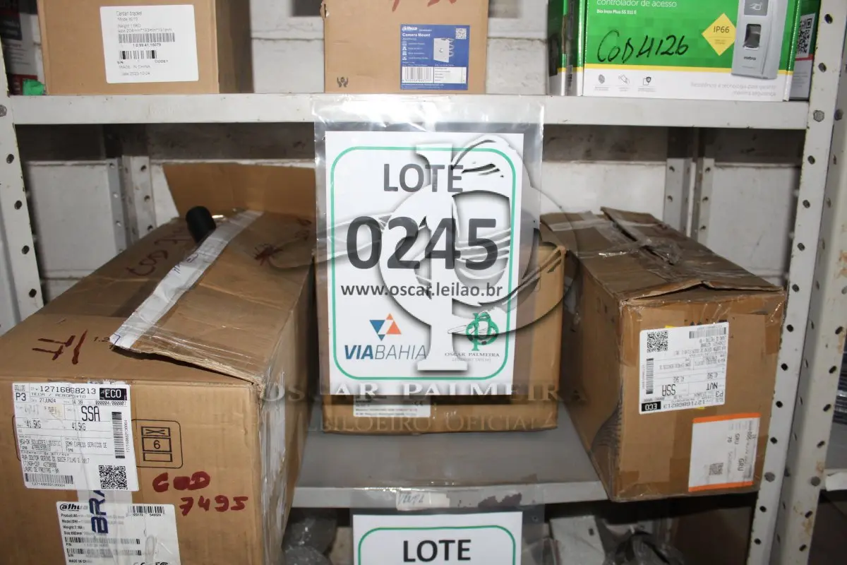 LOTE 245 - MATERIAL DIVERSO