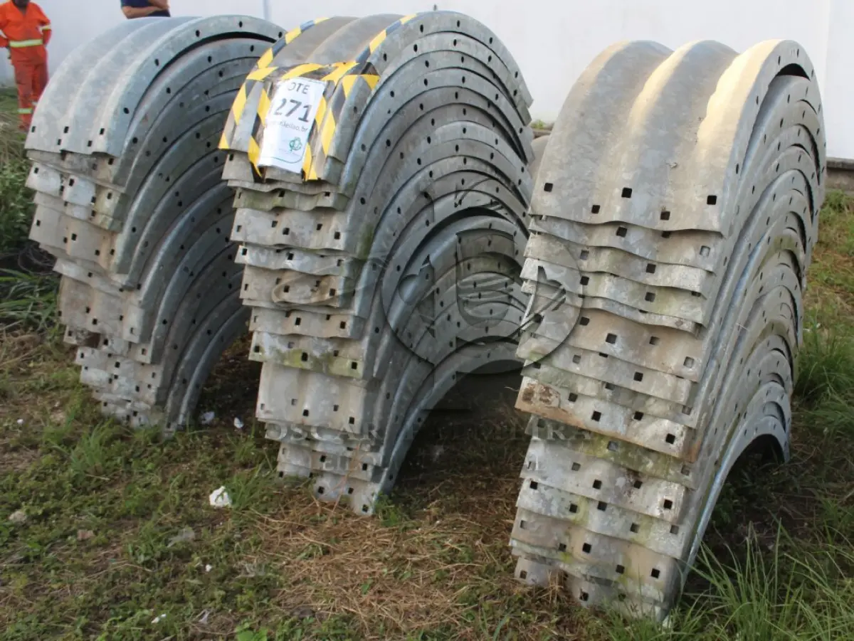 LOTE 271 - MATERIAL DIVERSO