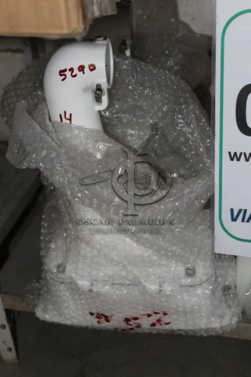 LOTE 246 - MATERIAL DIVERSO