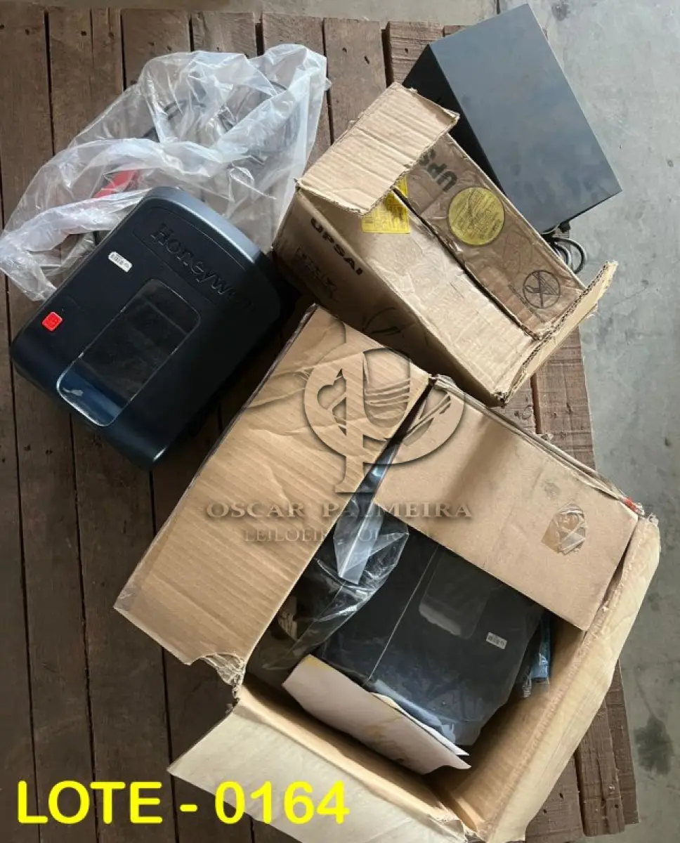 LOTE 164 - MATERIAL DIVERSO
