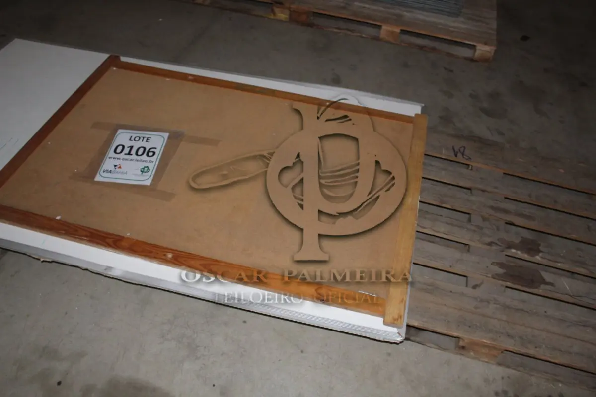 LOTE 106 - MATERIAL DIVERSO