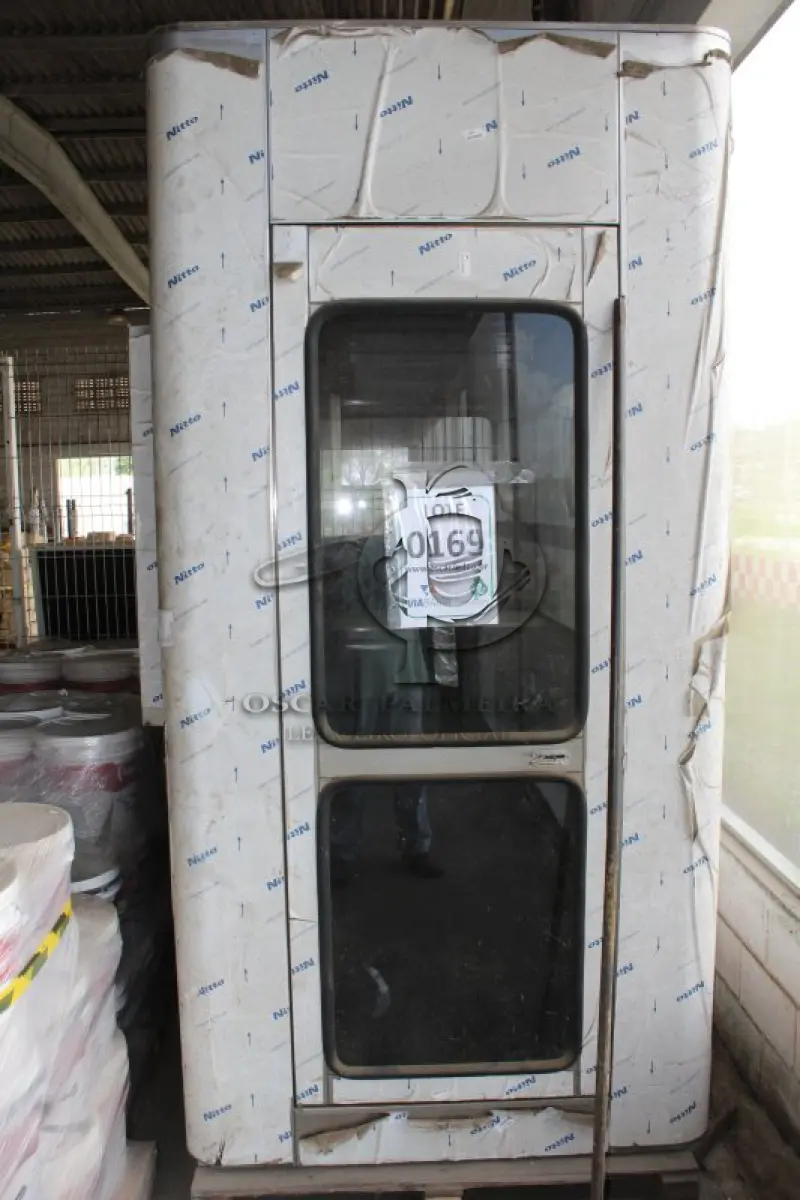 LOTE 169 - MATERIAL DIVERSO