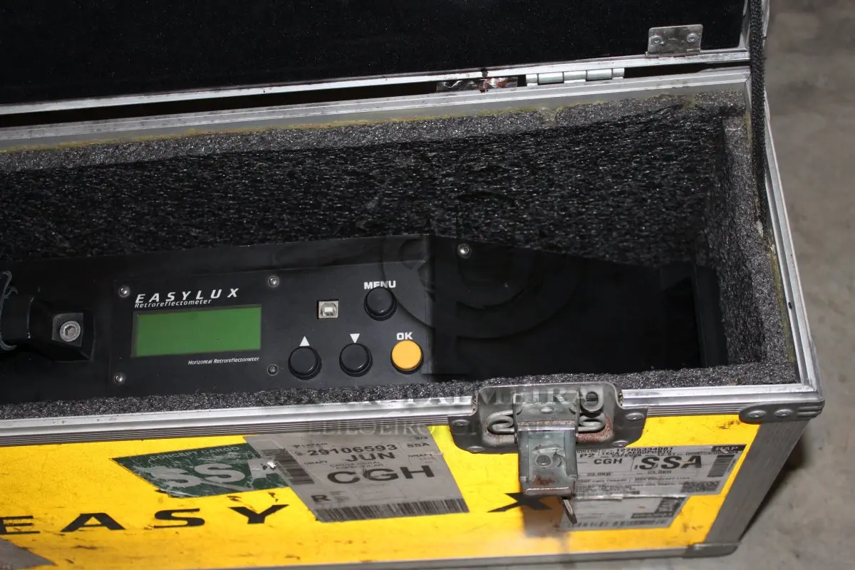 LOTE 258 - MATERIAL DIVERSO