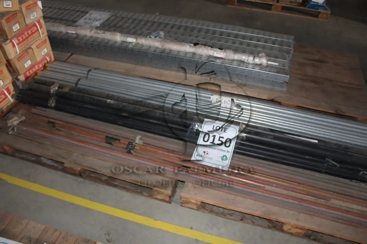 LOTE 150 - MATERIAL DIVERSO