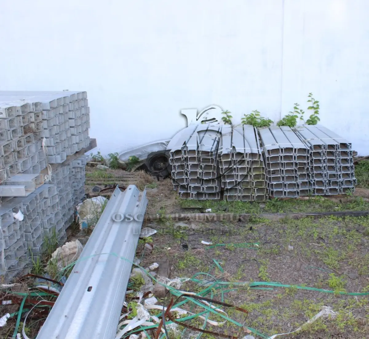 LOTE 267 - MATERIAL DIVERSO