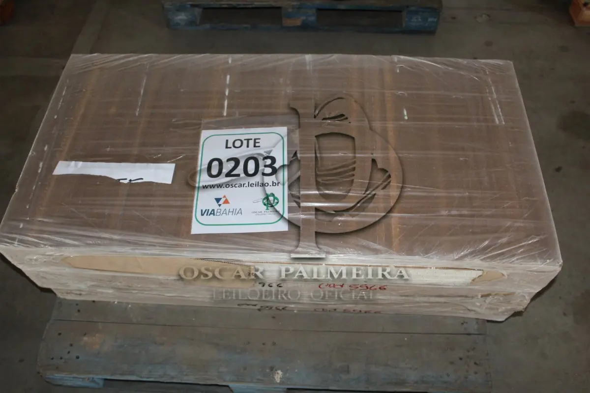 LOTE 203 - MATERIAL DIVERSO