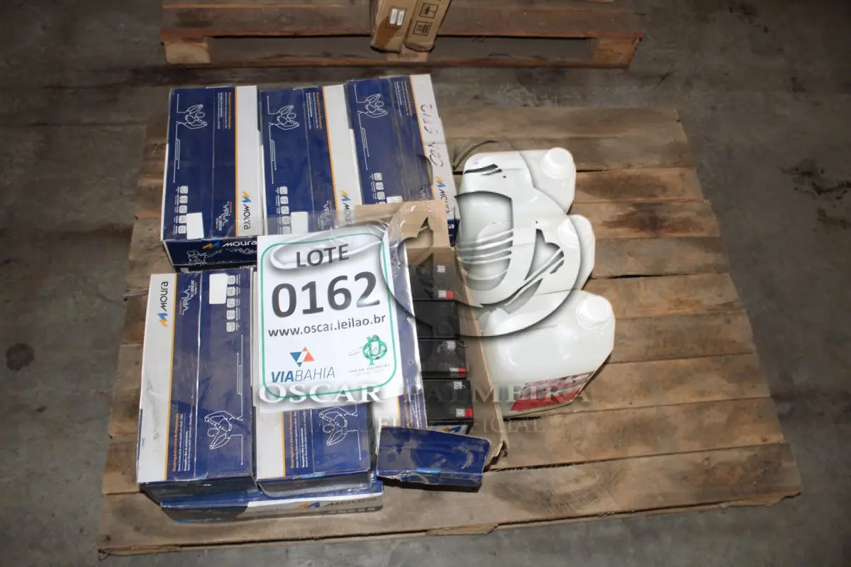 LOTE 162 - MATERIAL DIVERSO