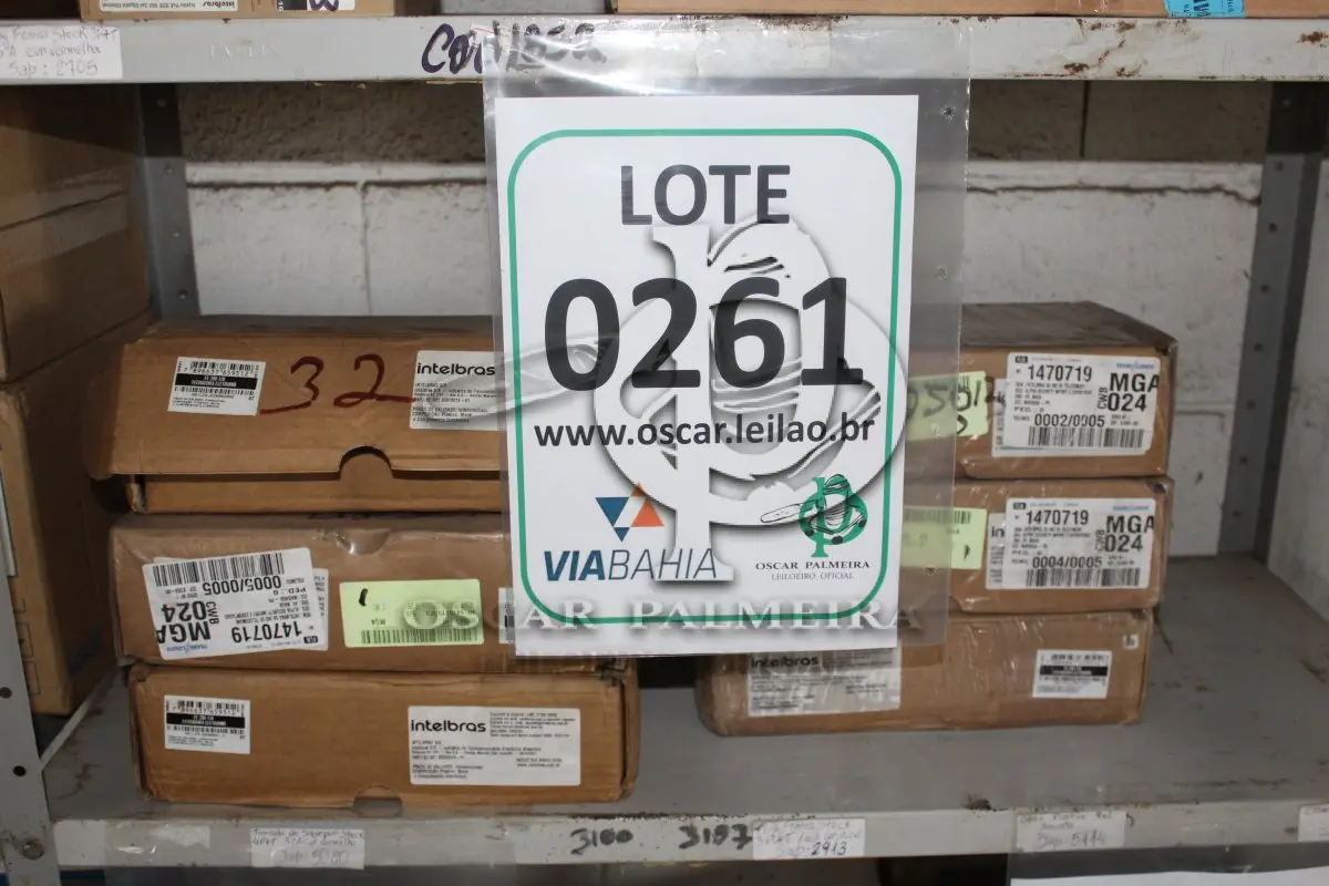 LOTE 261 - MATERIAL DIVERSO